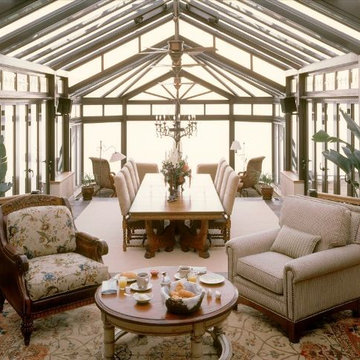 Silver Pines Residence Conservatory Dining Area