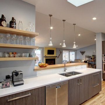 Forest Street - Modern Kitchen