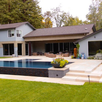Arden-Arcade Perimeter Overflow Pool