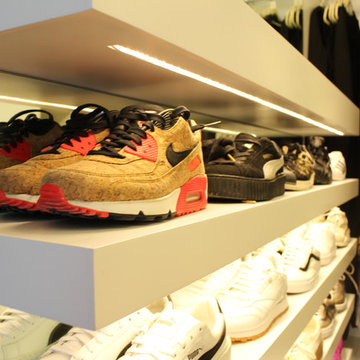 Vanity walk in closet