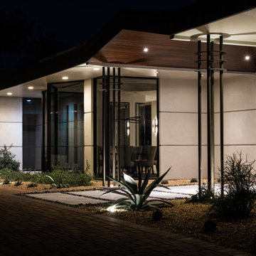 Paradise Pool and Outdoor Living Landscape on Paradise Valley