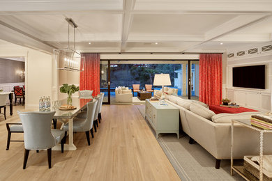 Transitional entryway photo in San Francisco