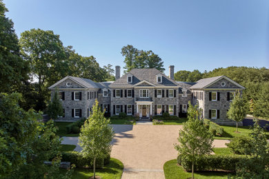 Inspiration for a transitional exterior home remodel in New York