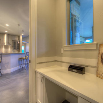 Lakeway, TX Home Minutes From Downtown Austin