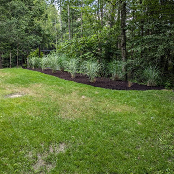 Professional Lawn Care & Mulch Installation