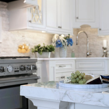 Island Park Win's the Prize (Crystal Cabinetry)