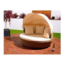 Outdoor furniture/deco