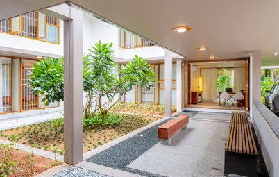 Thrissur Houzz: Parallel Bays Divide & Conquer Spaces Here