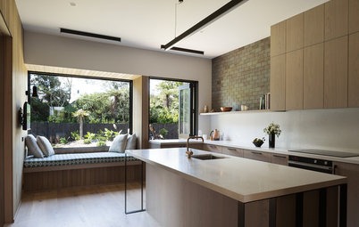 Houzz Tour: Setting a Stylish Agenda in a New Subdivision