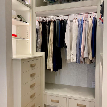 Master Closet- Exquisite and Motorized