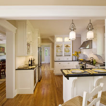 Elizabeth - kitchen/dining room
