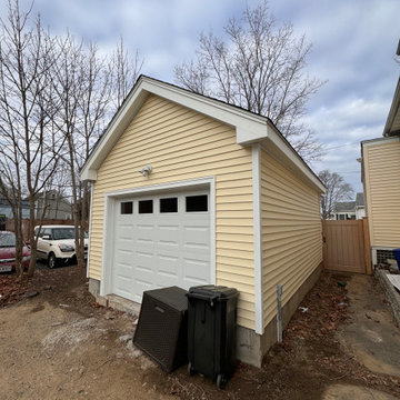 Detached Garage