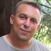 Foto von Дејан Кнежевић