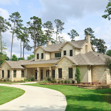 Sprawling Tomball One Story Home
