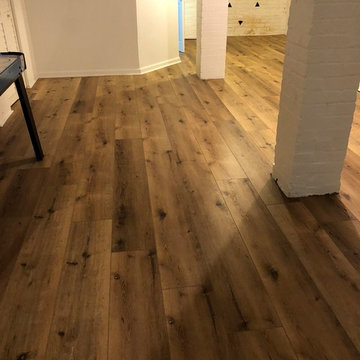 Antiqued Pine WPC Vinyl
