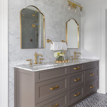 Elegant New England Primary Bathroom