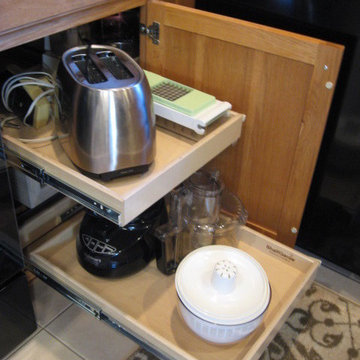 Kitchen Pull Out Shelves