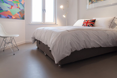 Contemporary bedroom in London.