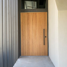 IW - Front Entrance