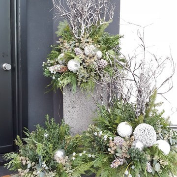 Winter and Christmas Containers