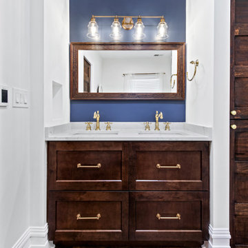 1900s Bathroom Modernized