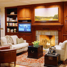 2 Sofas Facing Each other