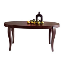 Choosing a dinning table for a victorian cottage...