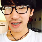 แว่น แจ๊บๆ's photo