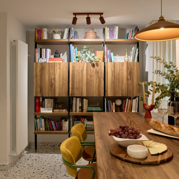 Cocina luminosa y baños atemporales