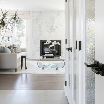 Mid-Century Simplicity