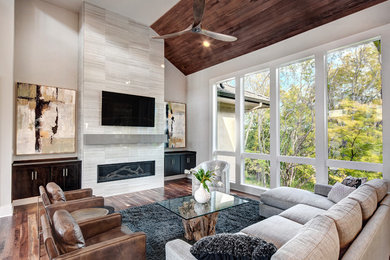 Family room - modern family room idea in Dallas