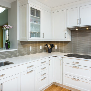 Stonebridge Contemporary Kitchen