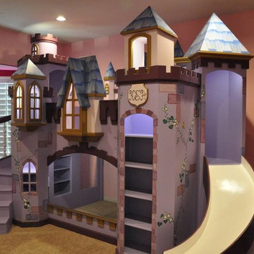 Amaya Castle and Dresser