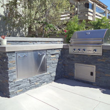 Outdoor Kitchen