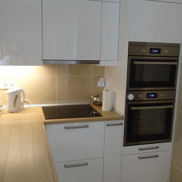 IKEA White Gloss VoxTorp
