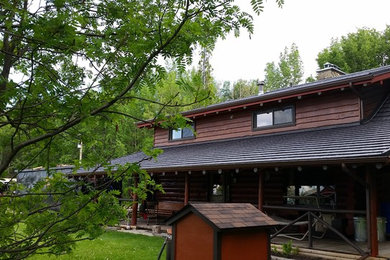 Mountain style exterior home photo in Calgary