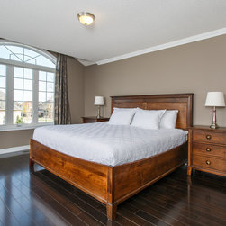 NY Bedroom Set - Products