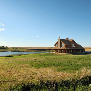 Acreage Barn Home in Iowa