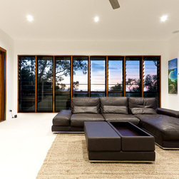 Residential Pole House, Trinity Beach, FNQ - Windows