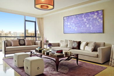 Design ideas for a transitional living room in Hong Kong.