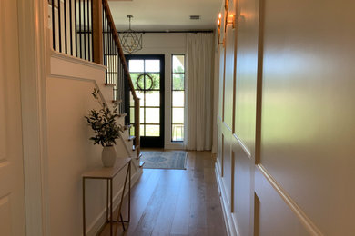 Example of an entryway design in Austin