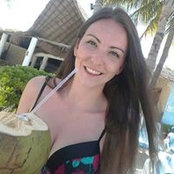Krystelle Perron's photo