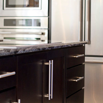 Mouser Centra in Select Alder wood Espresso stain