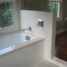 Bremen Guest Bathroom