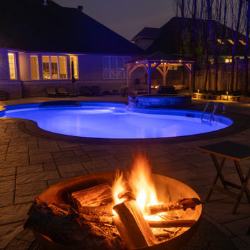 Custom Pool, Spa & Cabana Backyard Retreat