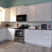Killarney kitchen oven and microwave
