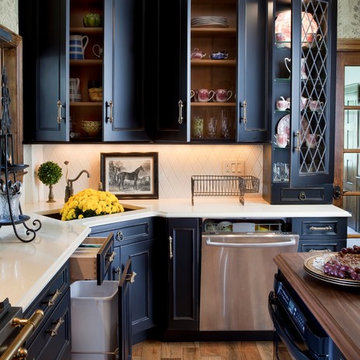 KitchenDesigns.com - Kitchen Designs by Ken Kelly - Rockville Center, NY CA1302