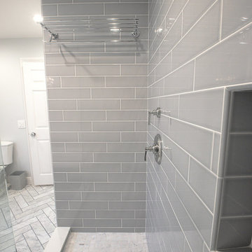 Contemporary Master Bathroom in Irvine