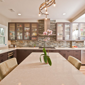 Warm and Contemporary Kitchen in Washington DC