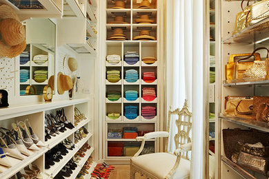 Inspiration for a traditional walk-in wardrobe in New York.